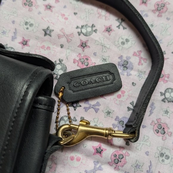 COACH Vintage Leather Crossbody Bag 🖤🖤 - Picture 2 of 12